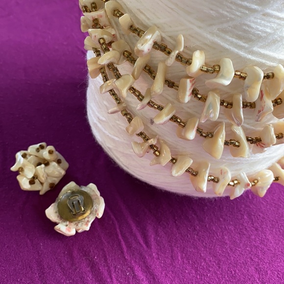 MOP torsade necklace, clip earrings, bracelet - Picture 3 of 8